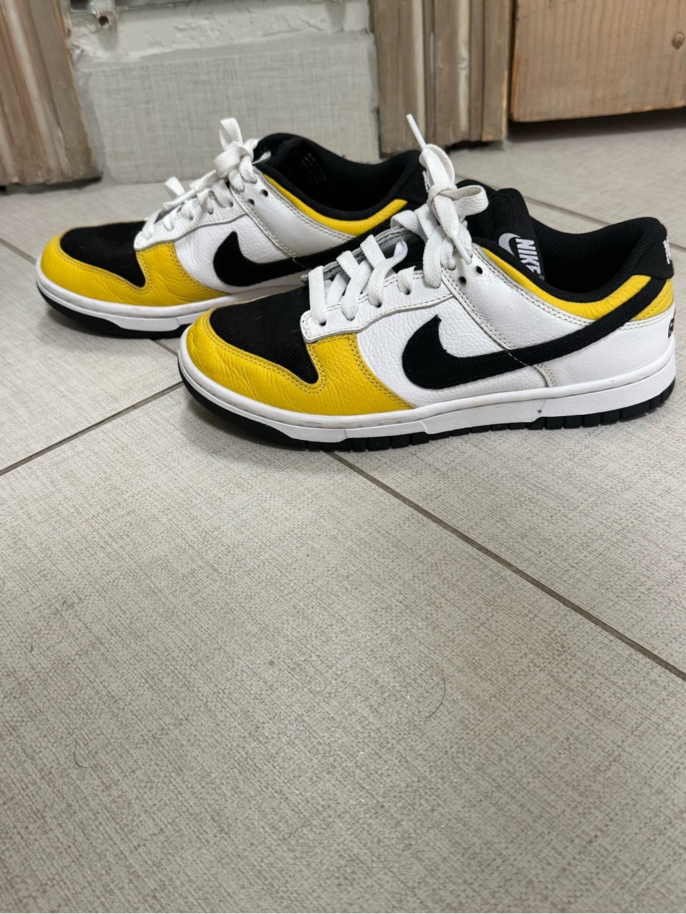 Nike Low Top Sneakers in White, Black & Yellow Accent